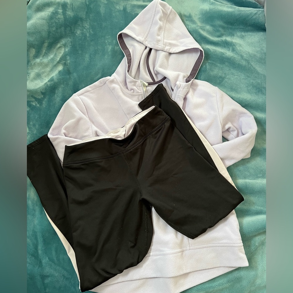 Youth athletic set, size 14/16.